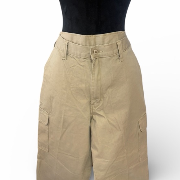 Dickies men's cargo pants in a beige,khaki, 34x30, New - Picture 3 of 10